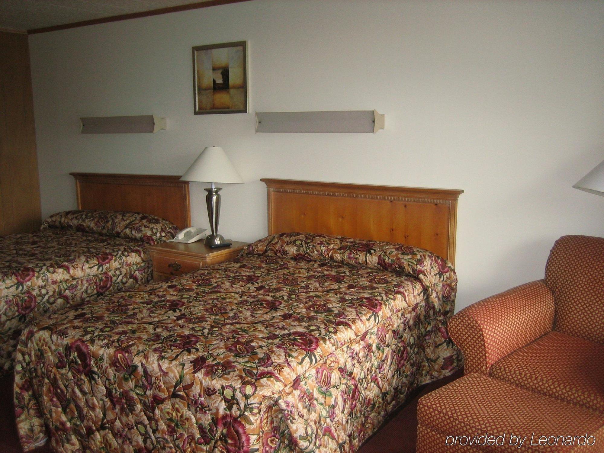 Blue Sky Inn Glens Falls-Saratoga-Lake George Экстерьер фото